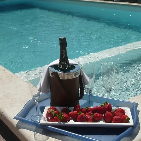 Mit Beheiztem Pool Und Meerblick By Interhome Holiday home *